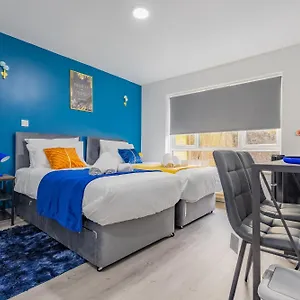Guest house Premium Serviced - With Ensuites, Nottingham